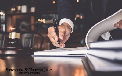 4 Reasons Why You Should Consider Hiring A Lawyer