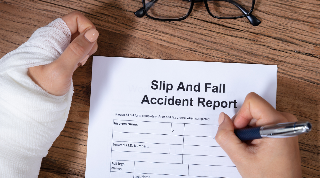 SLIP & FALL INJURY? OUR PERSONAL INJURY LAWYERS CAN HELP